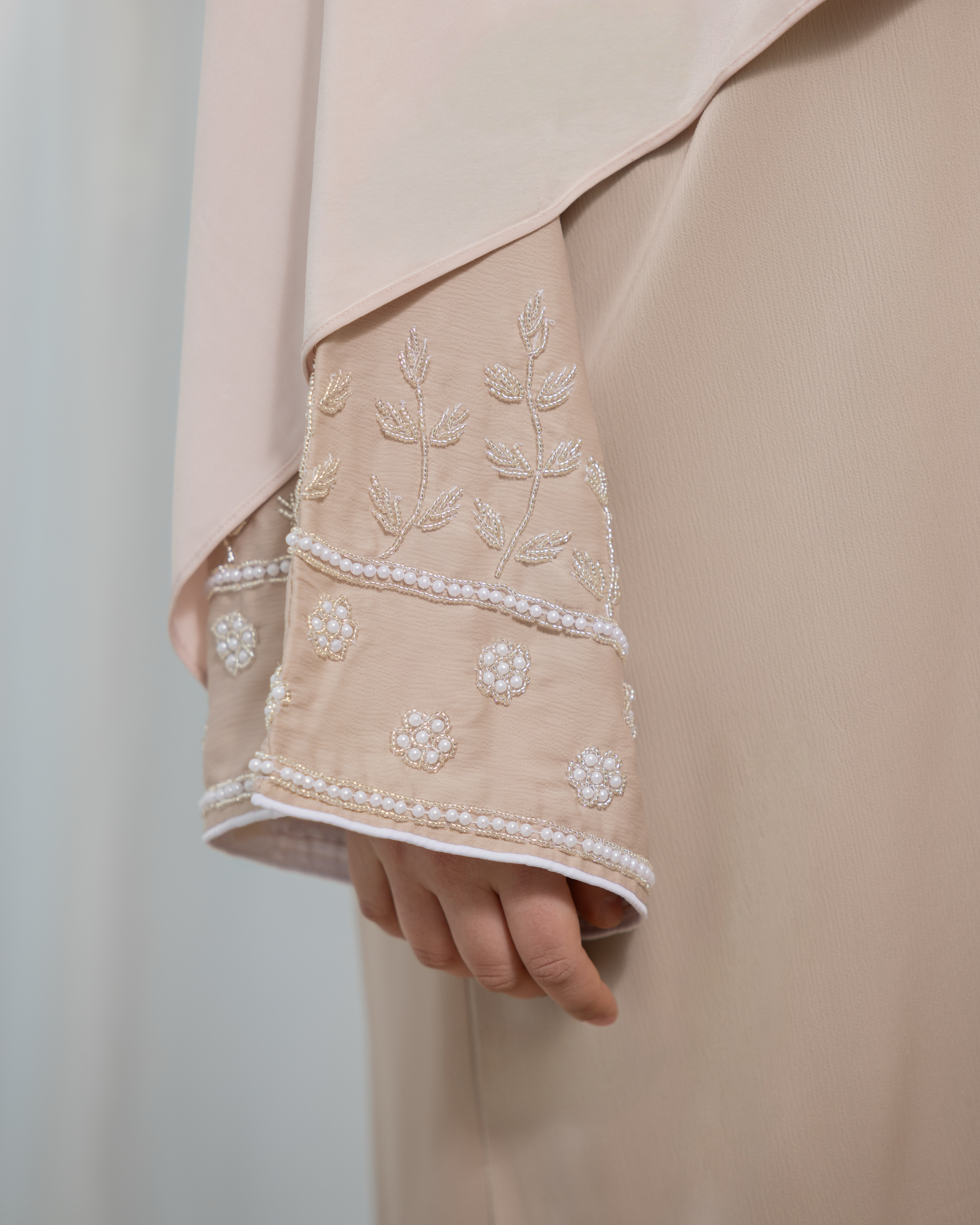 Yasmine Abaya